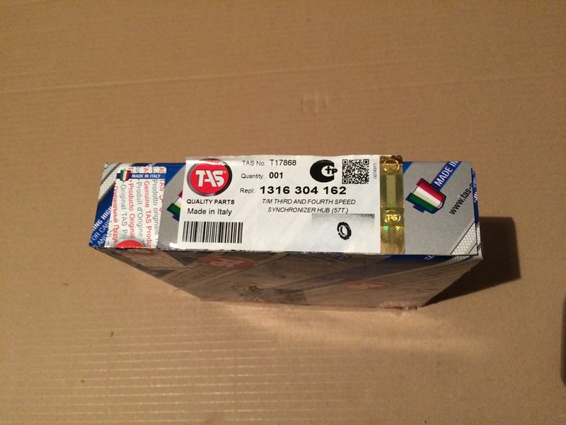 КАРЕТКА СИНХРОНИЗАТОРА ТРЕТЬЕЙ ЧЕТВЕРТОЙ ПЕРЕДАЧИ (Kacmazlar)